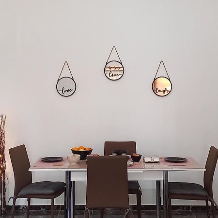 Appartement Triζin à Galatás Extérieur photo