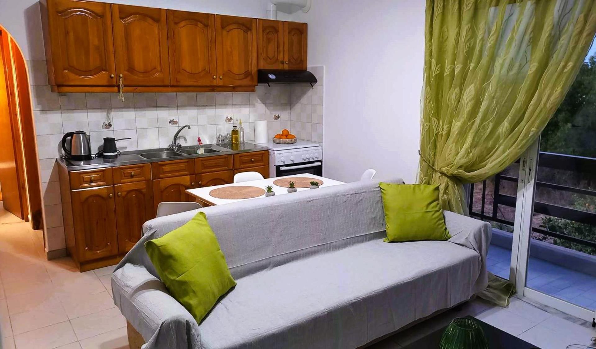Appartement Triζin à Galatás Extérieur photo