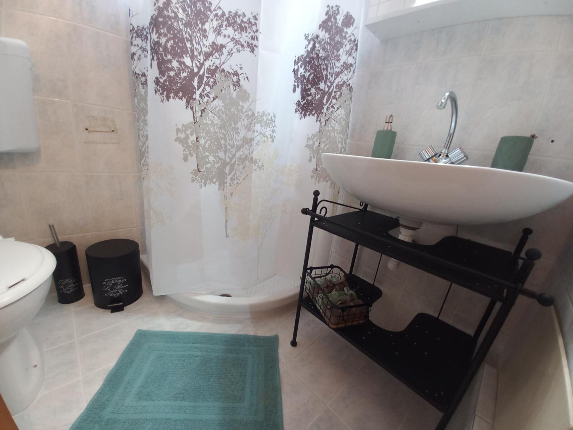 Appartement Triζin à Galatás Extérieur photo